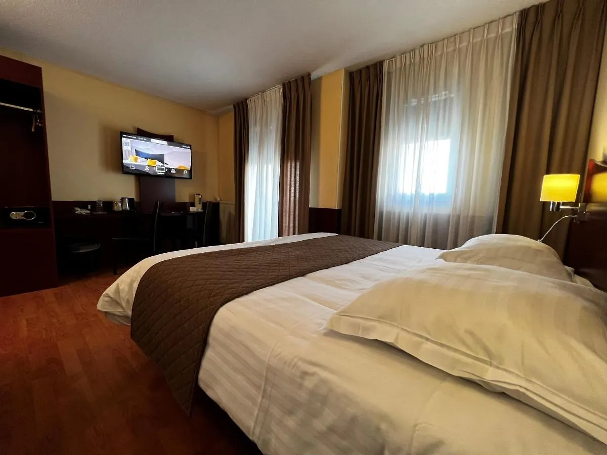 Logis Hotel Center Brest