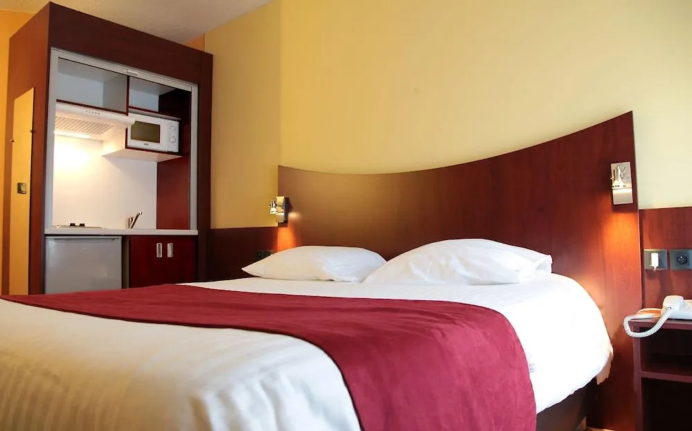 Logis Hotel Center Brest 3*,  Francia