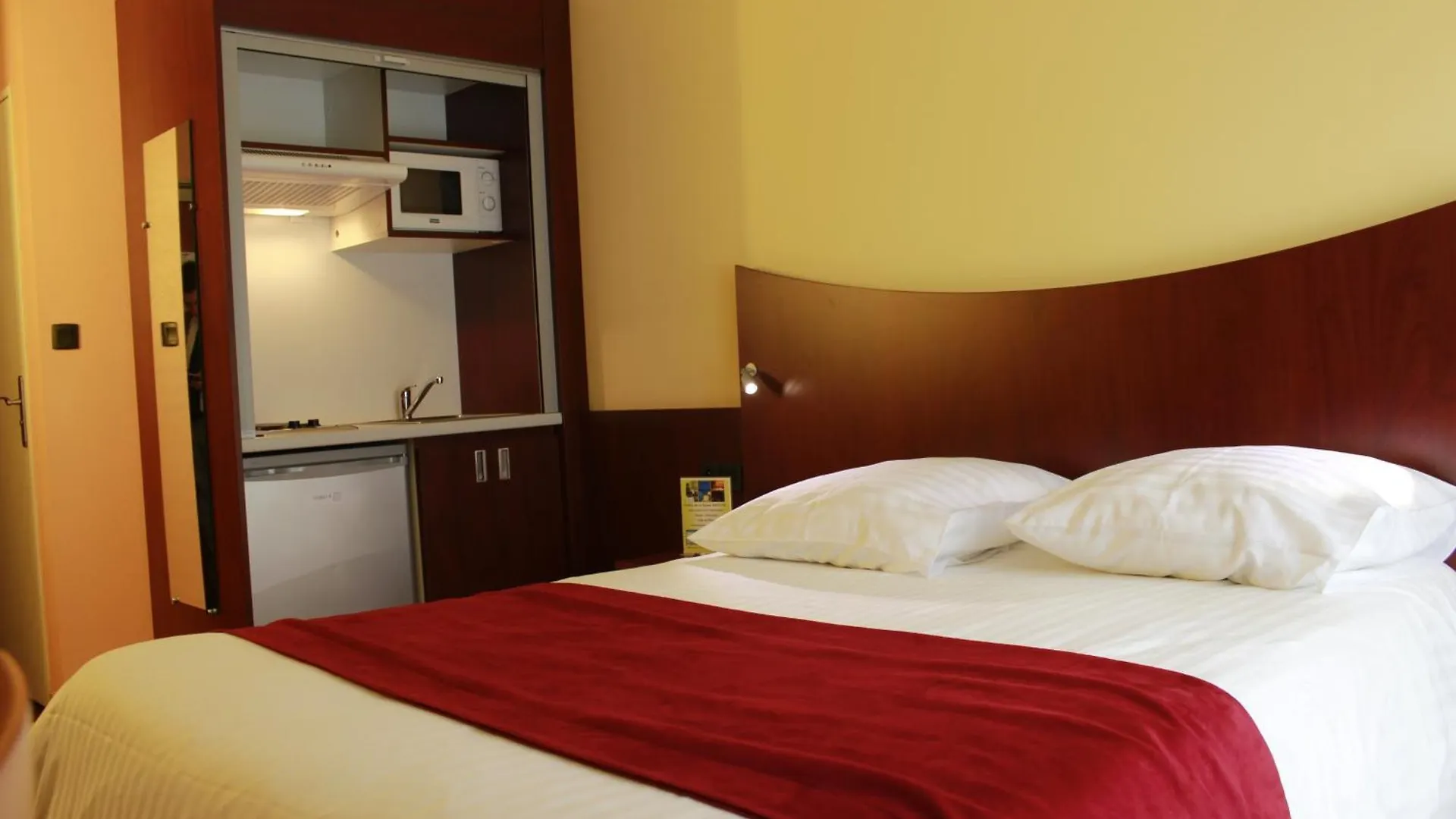 Logis Hotel Center Brest