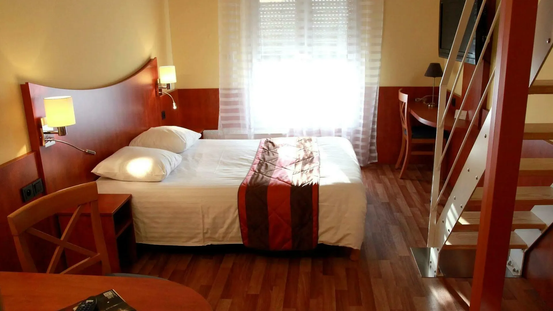 Logis Hotel Center Brest
