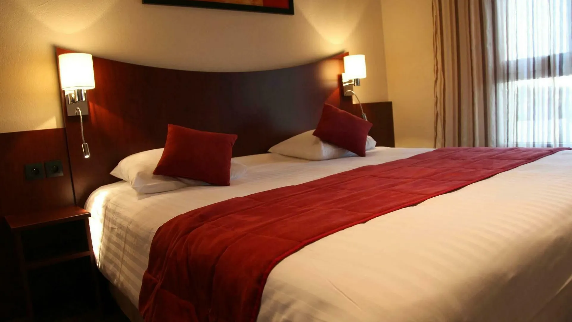 ***  Logis Hotel Center Brest France